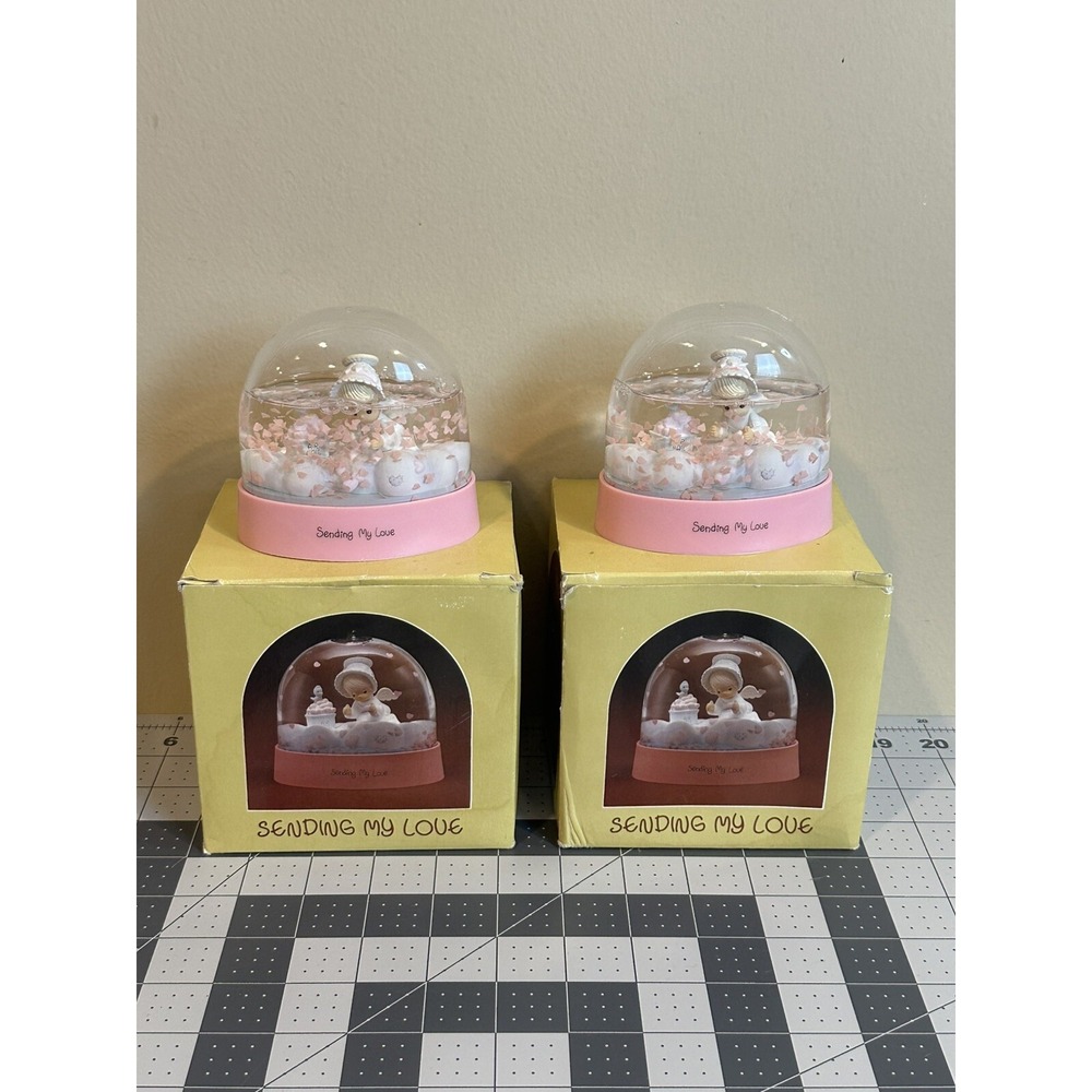 precious moments figurines Sending My Love Lot Of 2